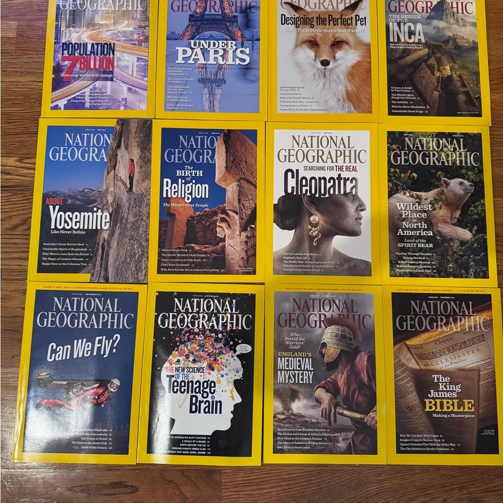 National Geographic 2011 - Complete with Maps